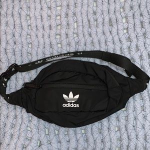 Adidas Fanny  pack